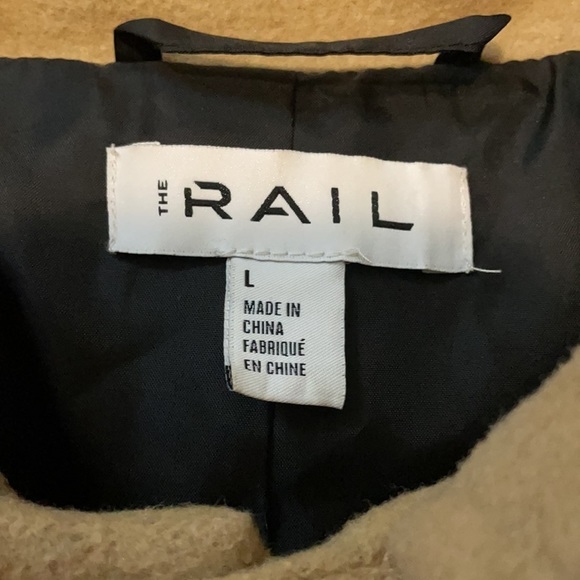 The Rail button large tan jacket - Picture 2 of 3